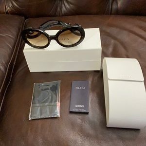 Women’s sunglasses